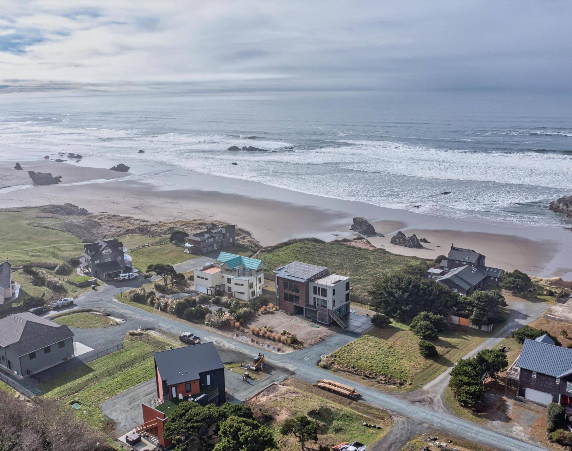 Single Family Home Bandon Exterior photo